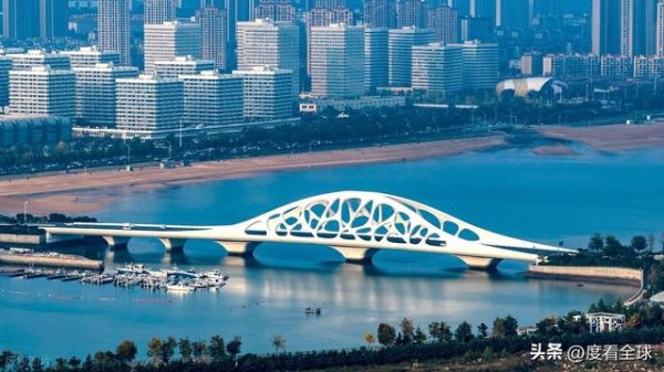 东润金融 藏在青岛西海岸的海上乌托邦！星光岛填海成奇迹，打卡必冲